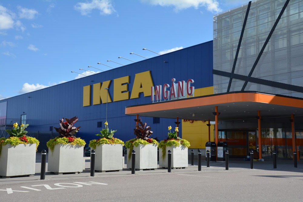 IKEA Västerås gapar tom efter chockdådet.